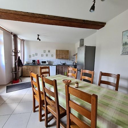 Gite Familial En Ferme Avec Jardin, Proche Foret Et Canal D'Orleans - Label Tourisme Et Handicap - Fr-1-590-7 Chailly-en-Gatinais Εξωτερικό φωτογραφία